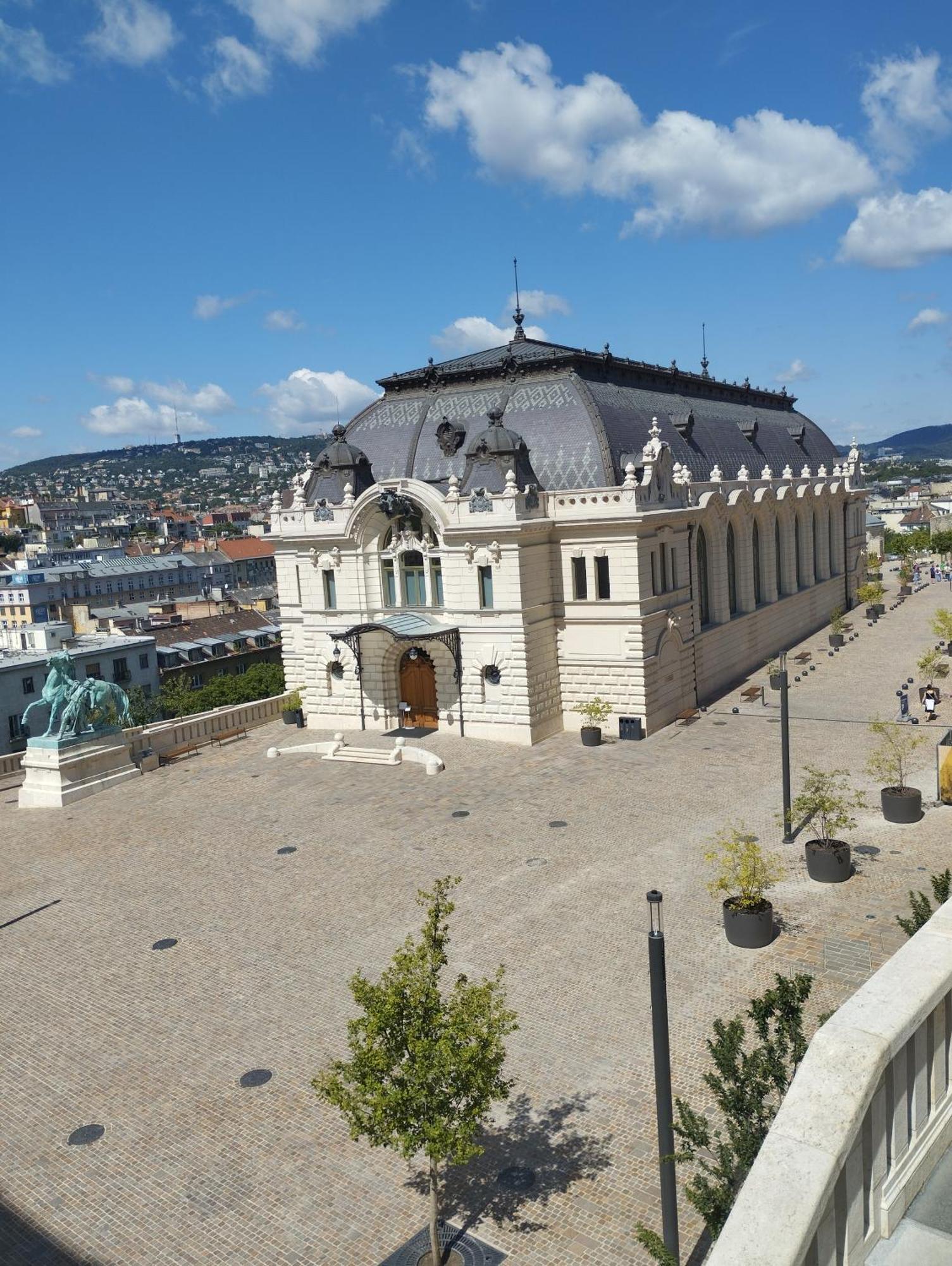 Free Parking Garage! Downtown Apartment Close To New York Cafe Budapest Exterior foto