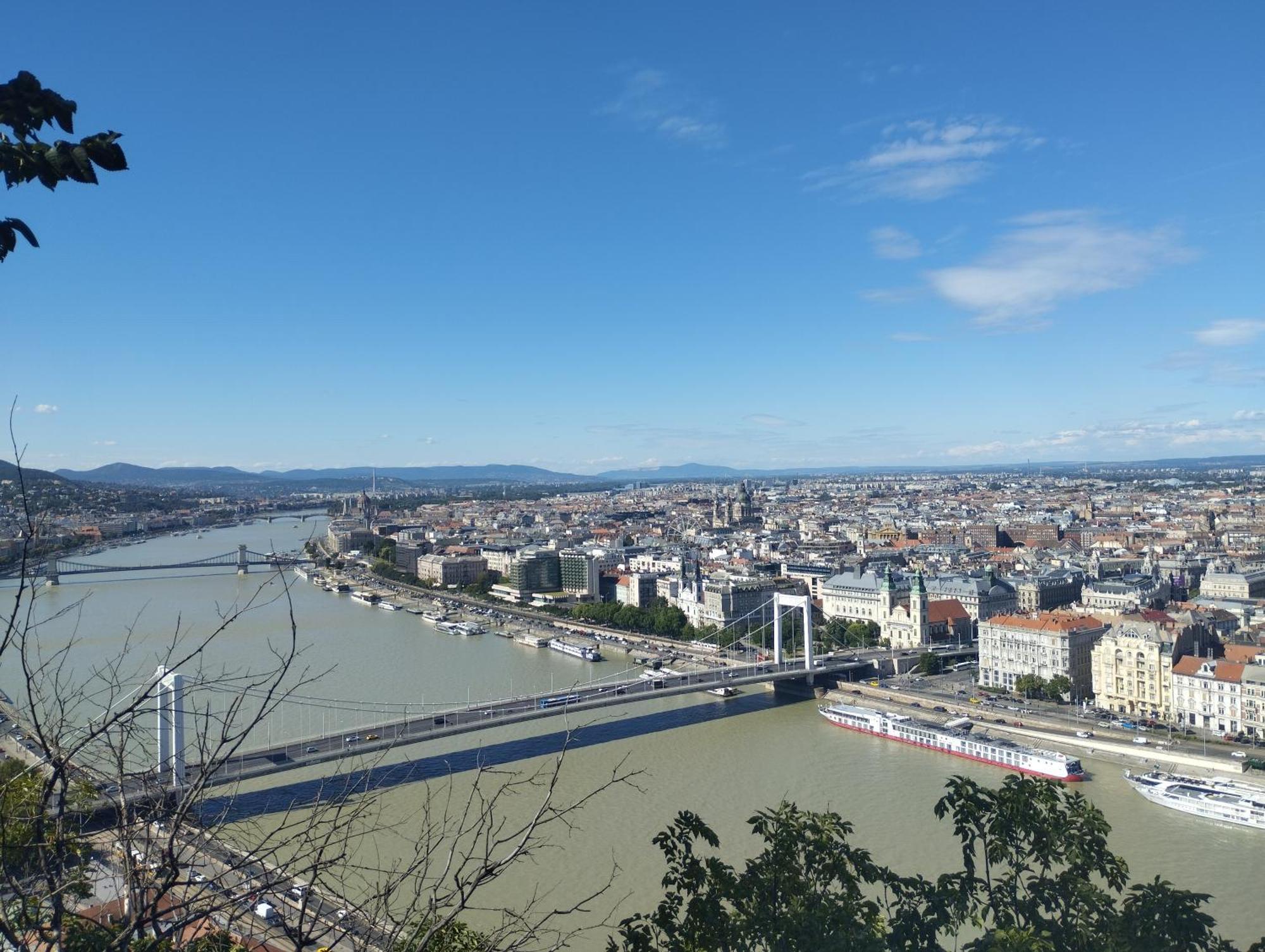 Free Parking Garage! Downtown Apartment Close To New York Cafe Budapest Exterior foto